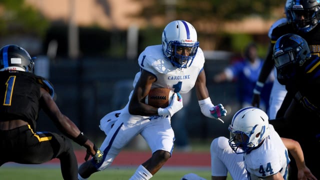 North Caroline's Zymear Smith (1) rushes against Wi-Hi Thursday, Sept. 8, 2022, at Wicomico County Stadium in Salisbury, Maryland. The Tribe defeated the Bulldogs 42-0. Fbh Wi Hi North Caroline
